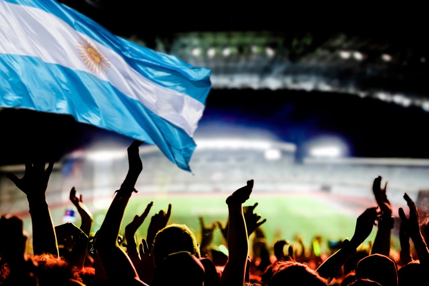 ¿Cuántos sueldos necesitamos para viajar a la Copa?
